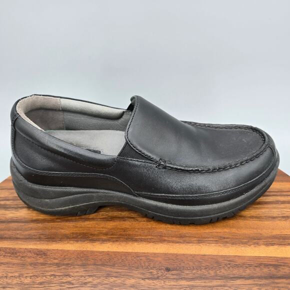 Dansko Wayne Shoes Men\'s 8.5 / 9 Black Leather Moc Toe Slip Resistant Loafers